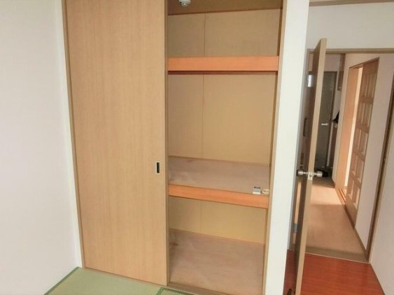 エーデルハイムA棟の収納