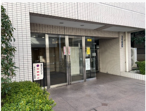 ★仲介手数料無料★上野入谷シティハウスのエントランス