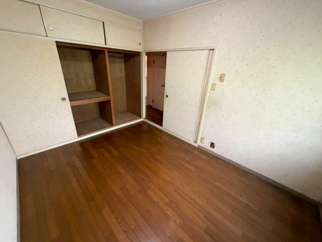 荒神山マンションの収納