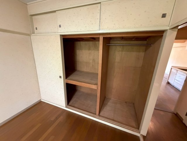 荒神山マンションの収納