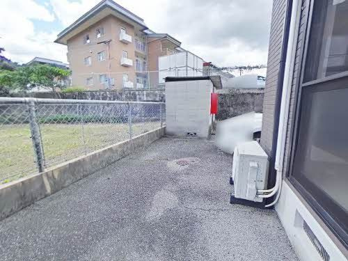 ドミール北内 Ａ棟の庭
