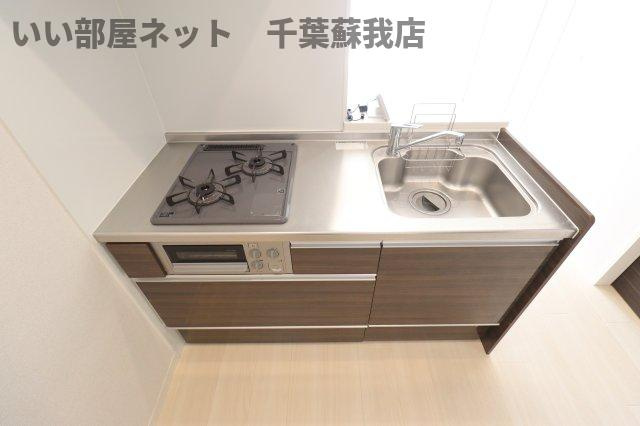 ビクトワールのキッチン|コンパクトなキッチンで掃除もラクラク