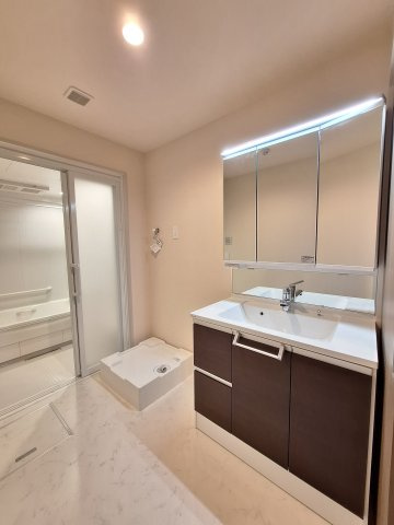 （シニア限定）春夏秋冬の独立洗面台