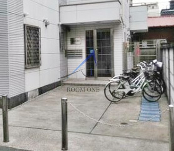 ＵＲＢＡＮＳ新宿のエントランス|エントランスです。