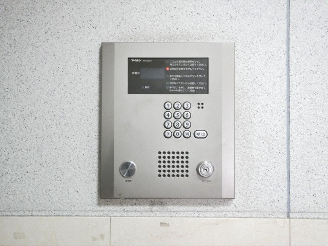 大阪市中央区博労町１丁目の賃貸マンションのセキュリティ