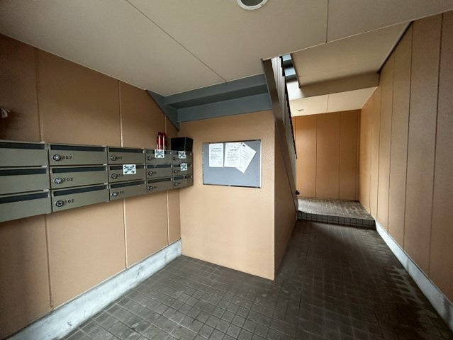 フィネス宮川のエントランス
