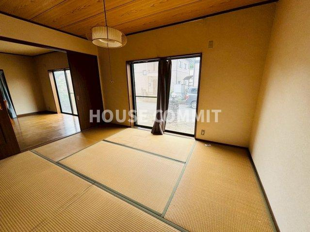 沖　売戸建ての和室
