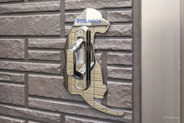 レジデンス令和のエントランス