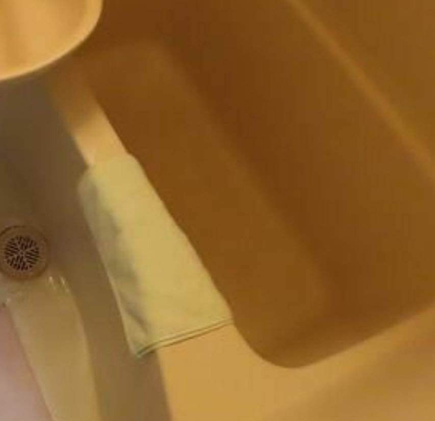ハイツすわ坂上の浴室