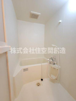 【浴室】 | エミールＨＩＲＯ | ※同タイプの写真となり、実際のお部屋とは異なる場合があります