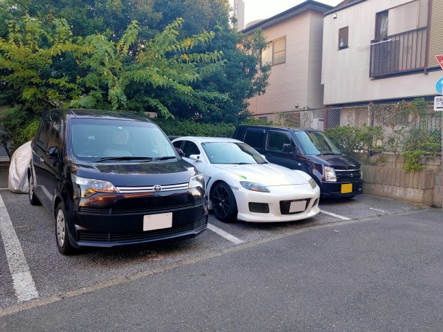 ウィル篠崎の駐車場