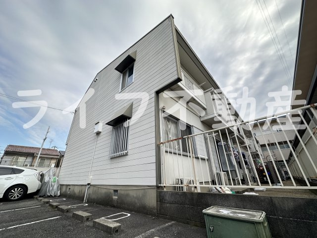 ローリエ八戸ノ里の外観|きれいな外観です