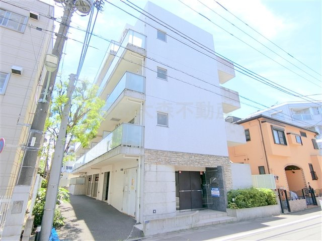 プレール・ドゥーク池上の外観
