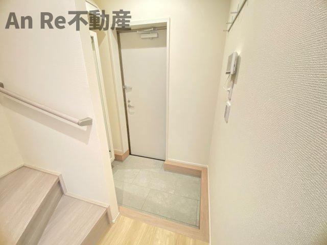 クロシェットの玄関|別部屋イメージ写真