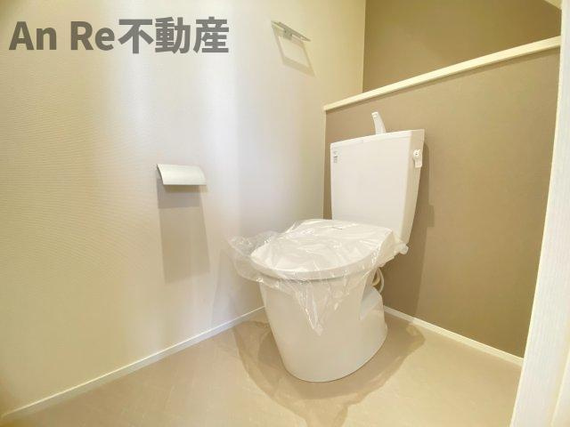 クロシェットのトイレ|別部屋イメージ写真