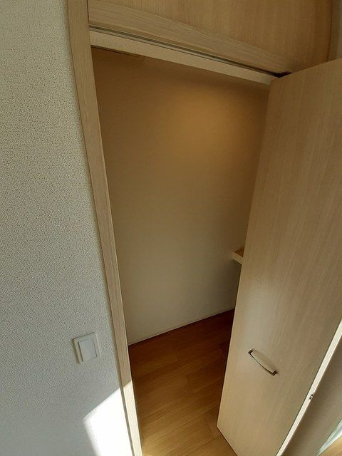 パークハイム敷島Ａの収納