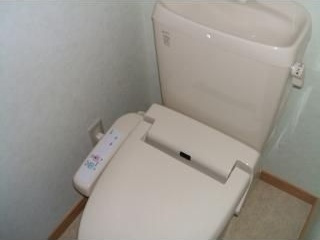 サンモールフジE棟のトイレ