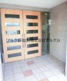 エスタシオン和田のエントランス