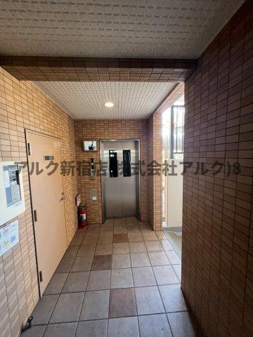 エスタシオン和田のロビー