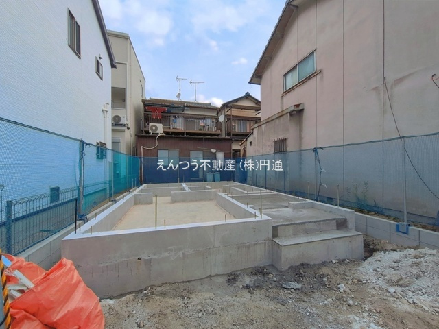 安井1丁目の外観