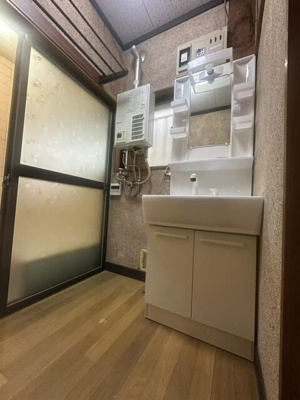 【独立洗面台】 | 川口市並木3丁目戸建 | 独立洗面化粧台付き