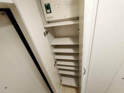 【玄関】