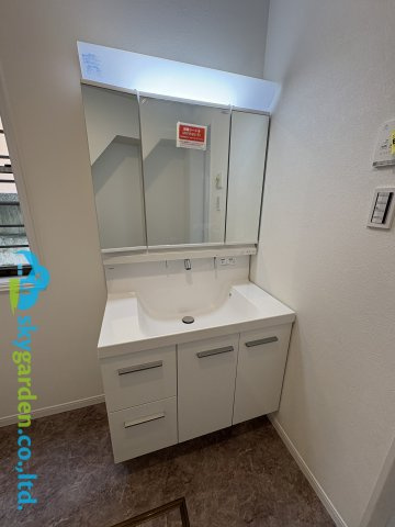 藤沢市大鋸１丁目　中古戸建の独立洗面台