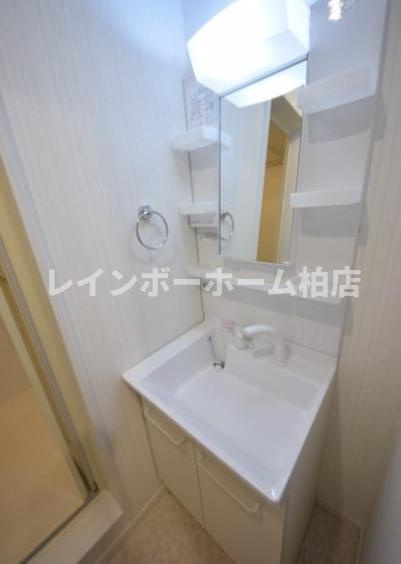 【仲介手数料：50％OFF】対象物件！の洗面所