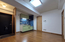 ノアールの居間・リビング|別部屋参考写真