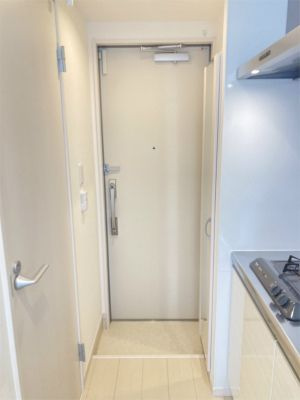 リブリ・フレーズメゾンの玄関