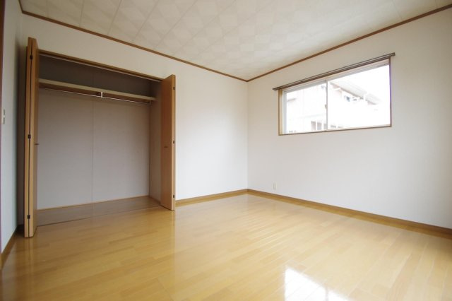 ハイツサンライズＣ棟の収納