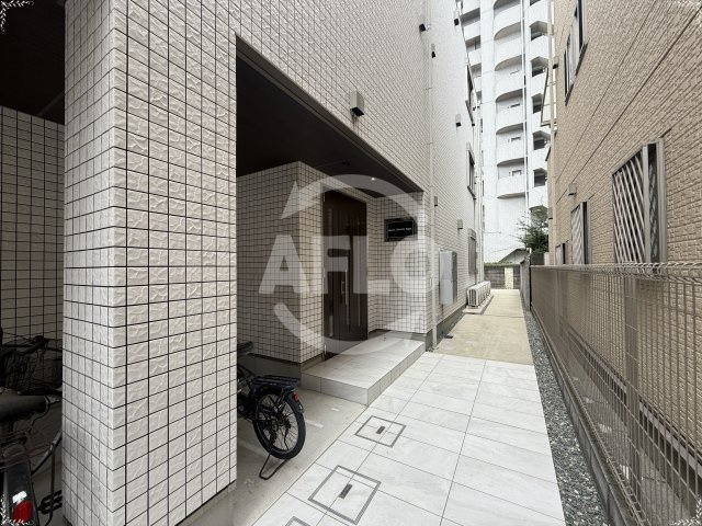 Maison Blanche Nagaiのエントランス|Maison　Blanche　Nagai　エントランス