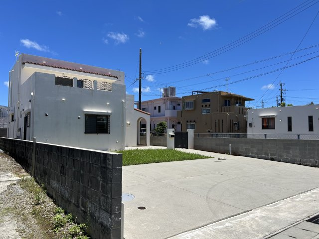 豊見城市与根戸建ての外観