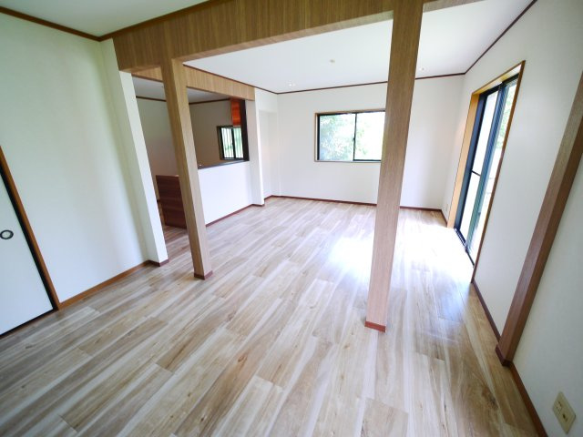 大網白里市大網　中古戸建の居間・リビング
