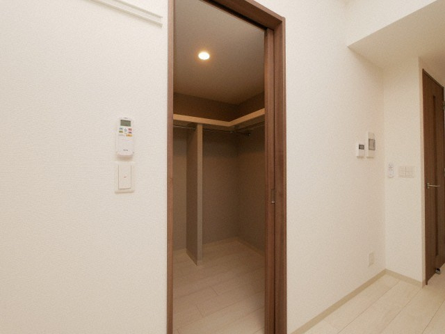 大阪市港区市岡元町３丁目の賃貸マンションの収納