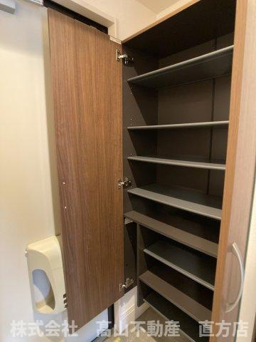 テロワール六番館の収納
