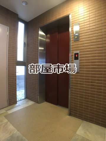 カーサ・アカマのその他共用部分|エレベーター