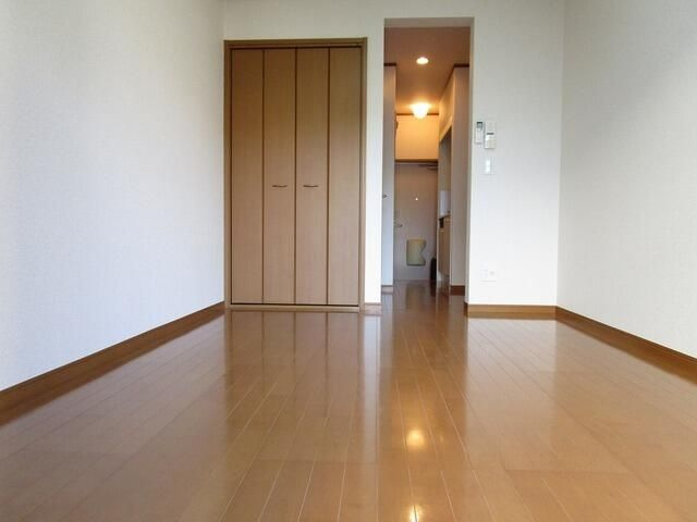 ＳＴＡＮＺＡ　ＥＭＯＺＩＯＮＥの寝室