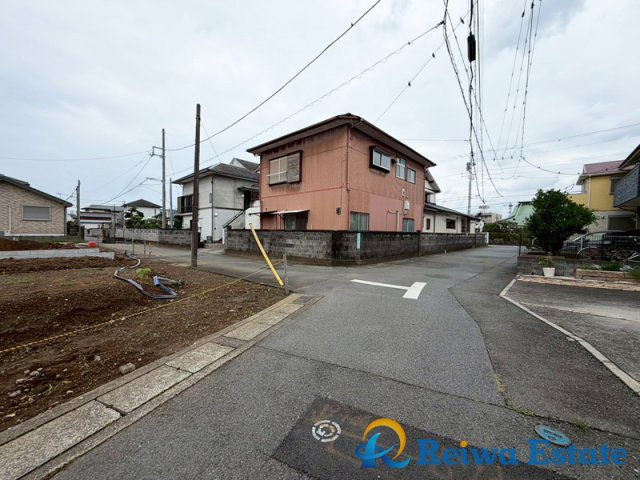 売地　高座郡寒川町一之宮1丁目の前面道路含む現地写真