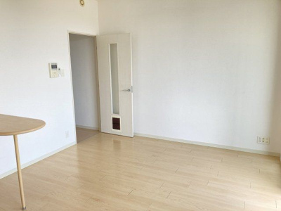 【居間・リビング】 | 甲斐ヴィレッジ | 別のお部屋の写真です