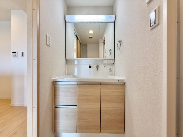 ライオンズマンション矢田川橋緑地ウエストの洗面所