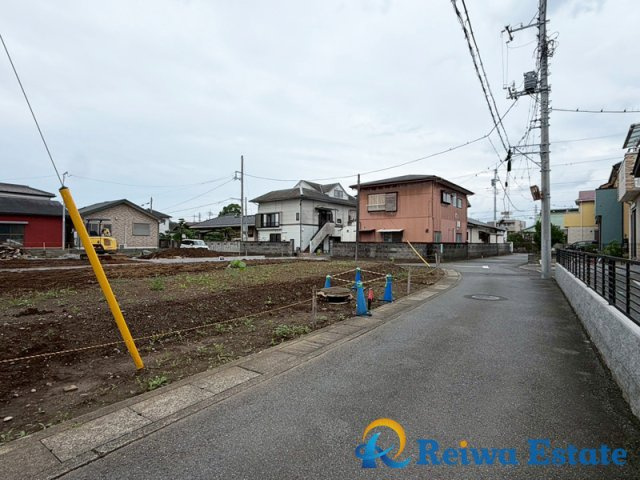 売地　高座郡寒川町一之宮1丁目の前面道路含む現地写真