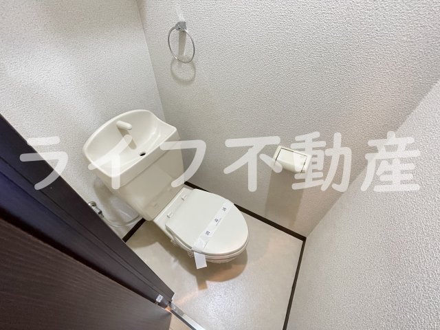 エスティームⅡ番館のトイレ|ゆったりとした空間のトイレです