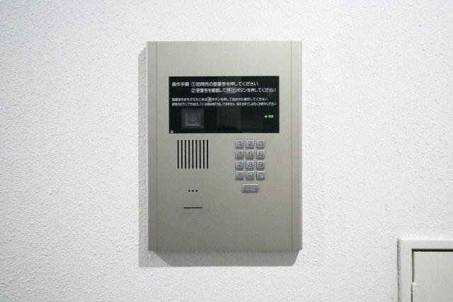 大阪市中央区瓦町４丁目の賃貸マンションのセキュリティ