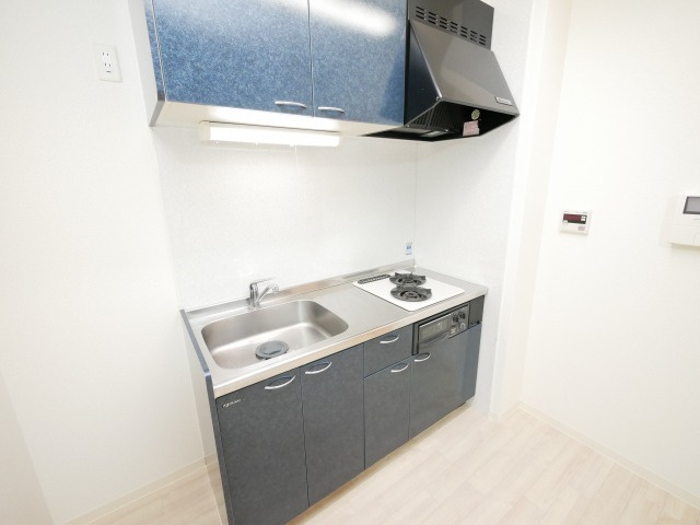 大阪市中央区瓦町４丁目の賃貸マンションのキッチン