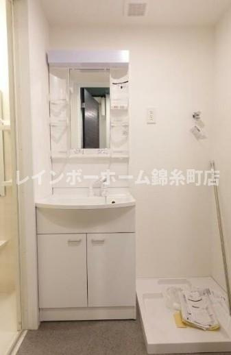 RCレジ亀戸の独立洗面台