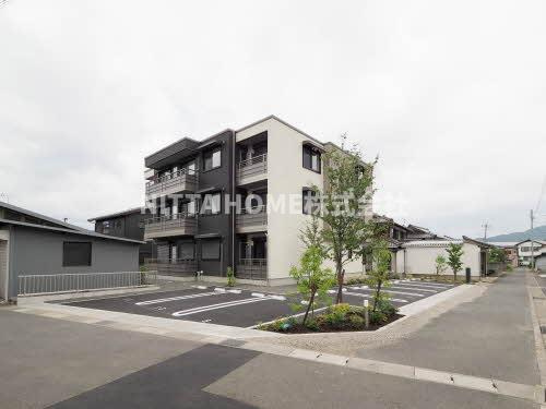 舞鶴市字境谷の賃貸マンション