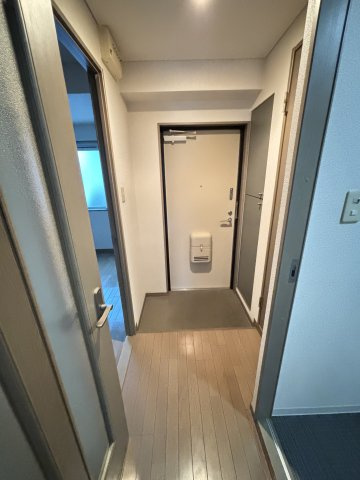 【玄関】