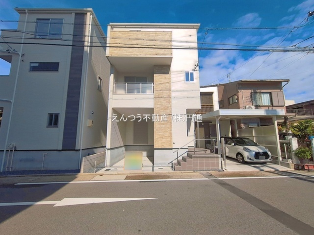 新福寺町2期の前面道路含む現地写真
