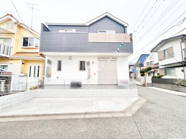 大和市上和田3期　新築1棟の外観|閑静な住宅街に堂々登場！ナチュラルで温かみのある木目調の内装も魅力です。土日祝日即日ご案内可能です♪
